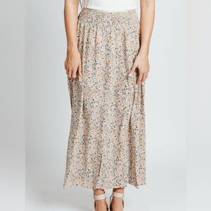 Women’s Ditsy Print Floral Button Front Flowy Maxi Skirt with Pockets Boutique
